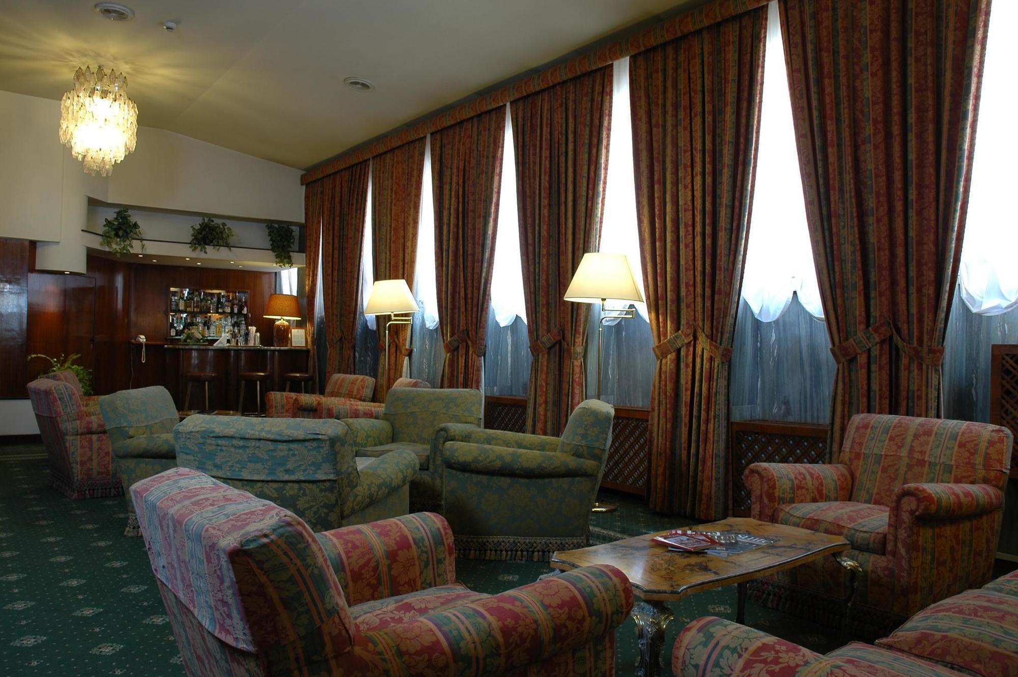 Hotel Commodore ローマ エクステリア 写真
