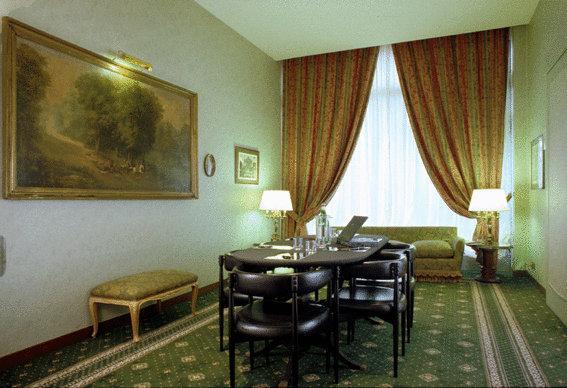 Hotel Commodore ローマ 設備 写真